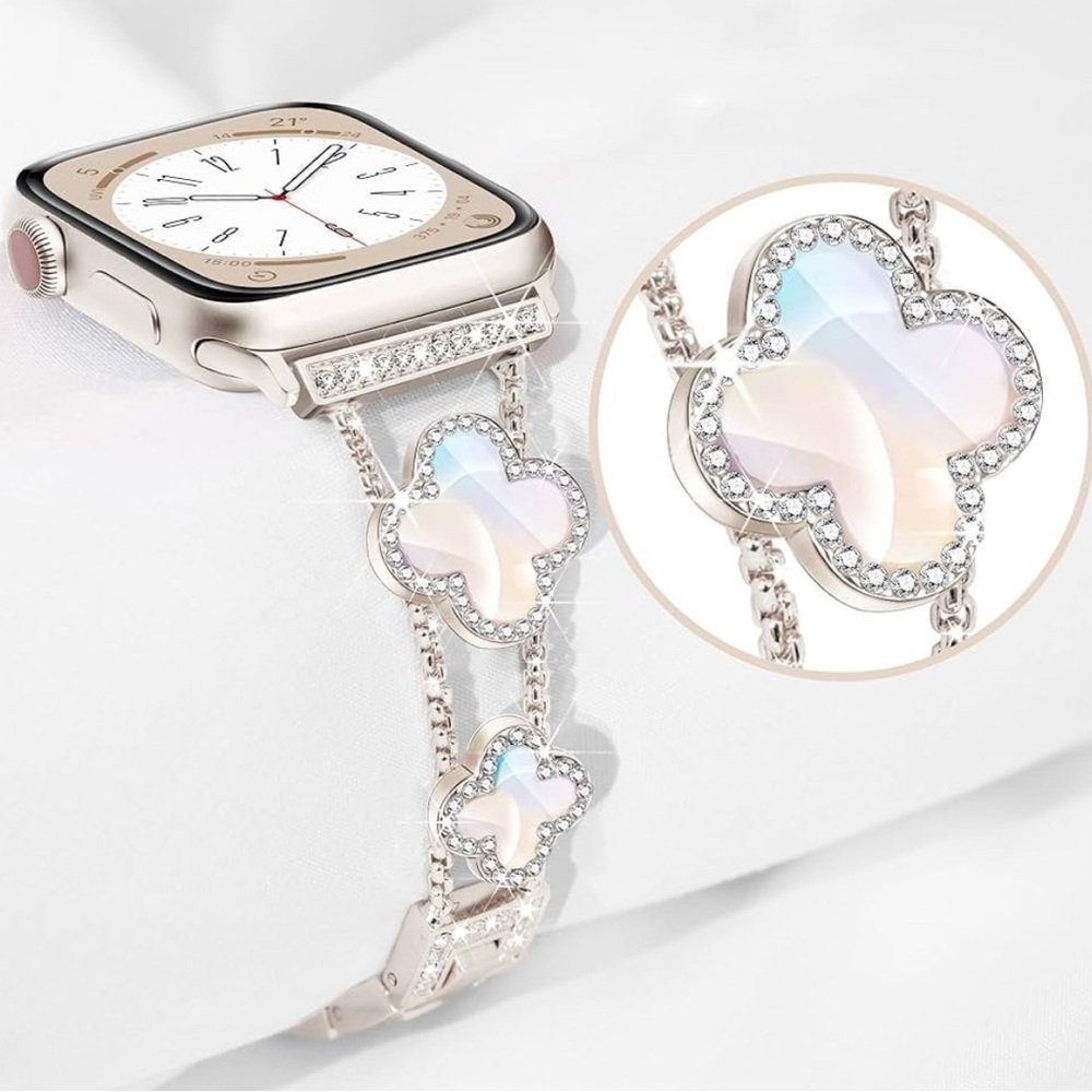Four-Leaf Clover Band for Apple Watch Band new in box